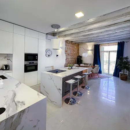 Apartment Colon Bcn 130 Mts 3 Port Vell