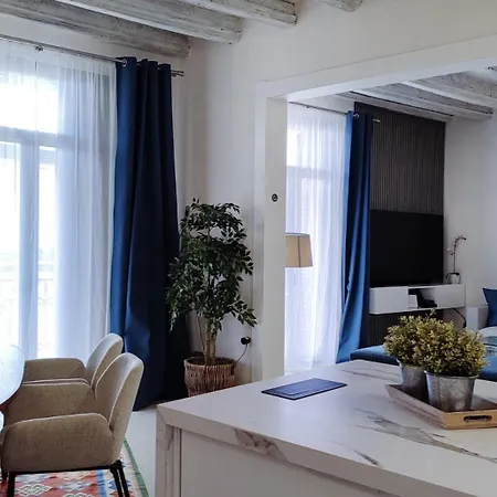 Apartment Colon Bcn 130 Mts 3 Port Vell Barcelona